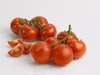 Organic On The Vine Tomatoes (4-5 Tomatoes Per Bunch)