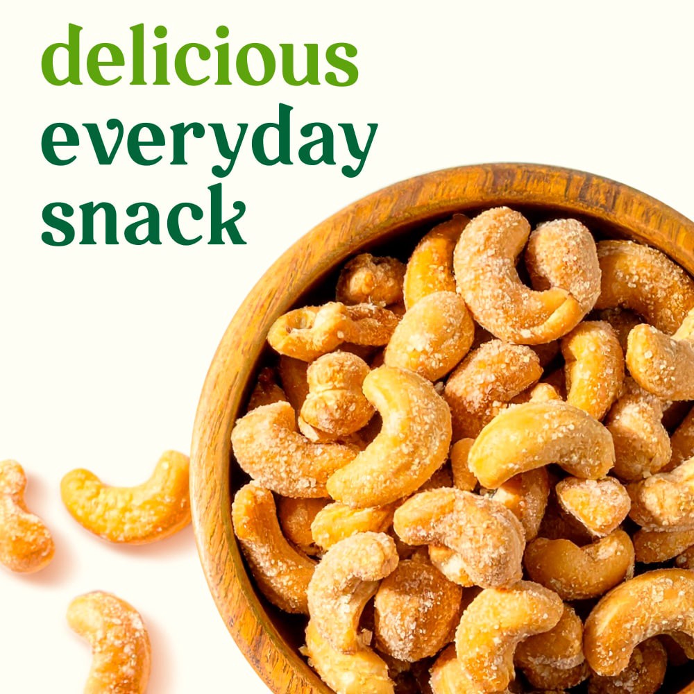 slide 3 of 4, Simple Truth Sea Salt Roasted Cashews, 32 oz