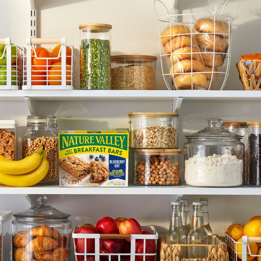 slide 5 of 6, Nature Valley Soft Baked Breakfast Bars, Blueberry Oat, Morning Snacks, 5 Bars, 8.85 oz, 5 ct