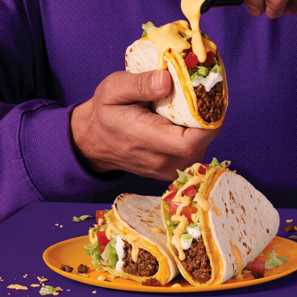 slide 6 of 6, Taco Bell Cheesy Double Decker Taco Dinner Kit with 6 Soft Tortillas, 6 Crunchy Taco Shells, Velveeta Cheese Sauce & Seasoning, 14 oz Box, 14 oz