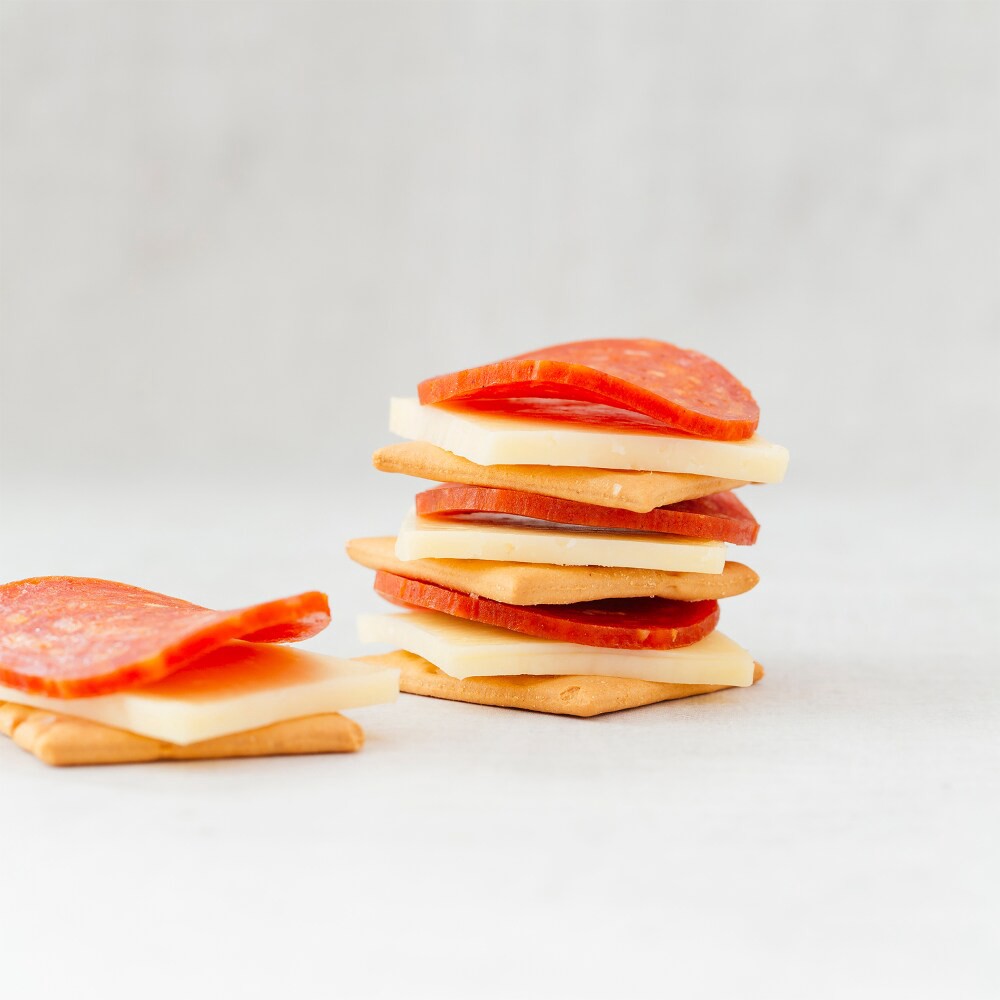 slide 3 of 6, Applegate Natural Uncured Pork & Beef Pepperoni Sliced, 4 oz