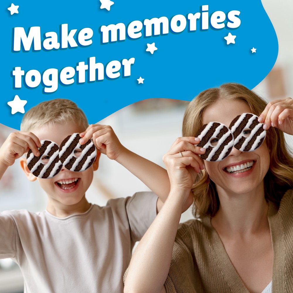 slide 5 of 6, Keebler Beetlejuice™ Fudge Stripes Cookies, 9.5 oz, 9.5 oz