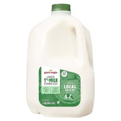 Giant Eagle 1% Lowfat Milk