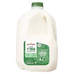 Giant Eagle 1% Lowfat Milk
