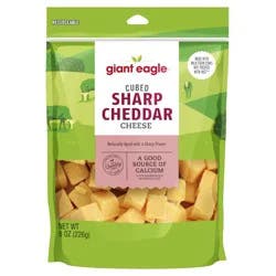 Giant Eagle Sharp Cheddar Cheese Cubes
