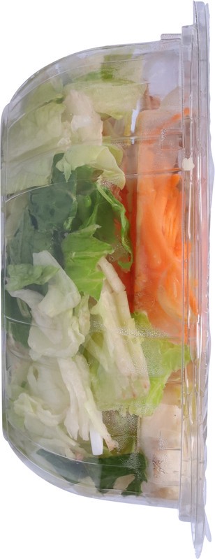 slide 4 of 5, Giant Eagle Salad Bowl, Dill Pickle Crunch, With Chicken & Bacon, 6.15 oz