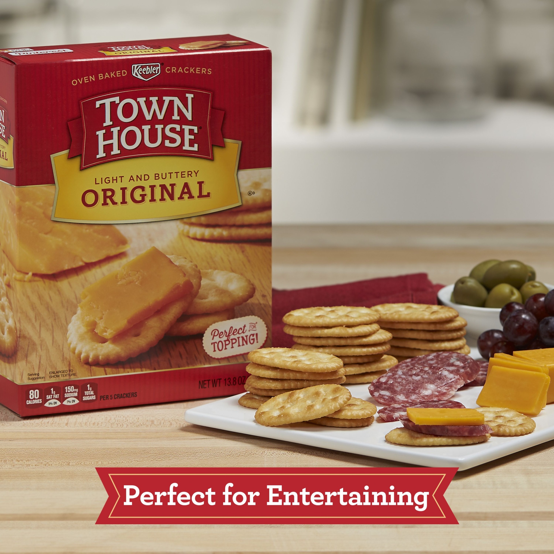 slide 2 of 7, Town House Original Oven Baked Crackers, 20.7 oz