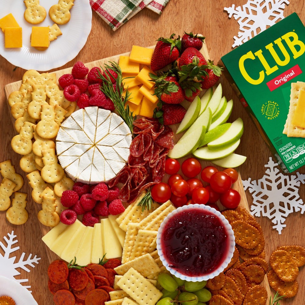 slide 3 of 6, Town House Snowmen Crackers Original, 11 oz