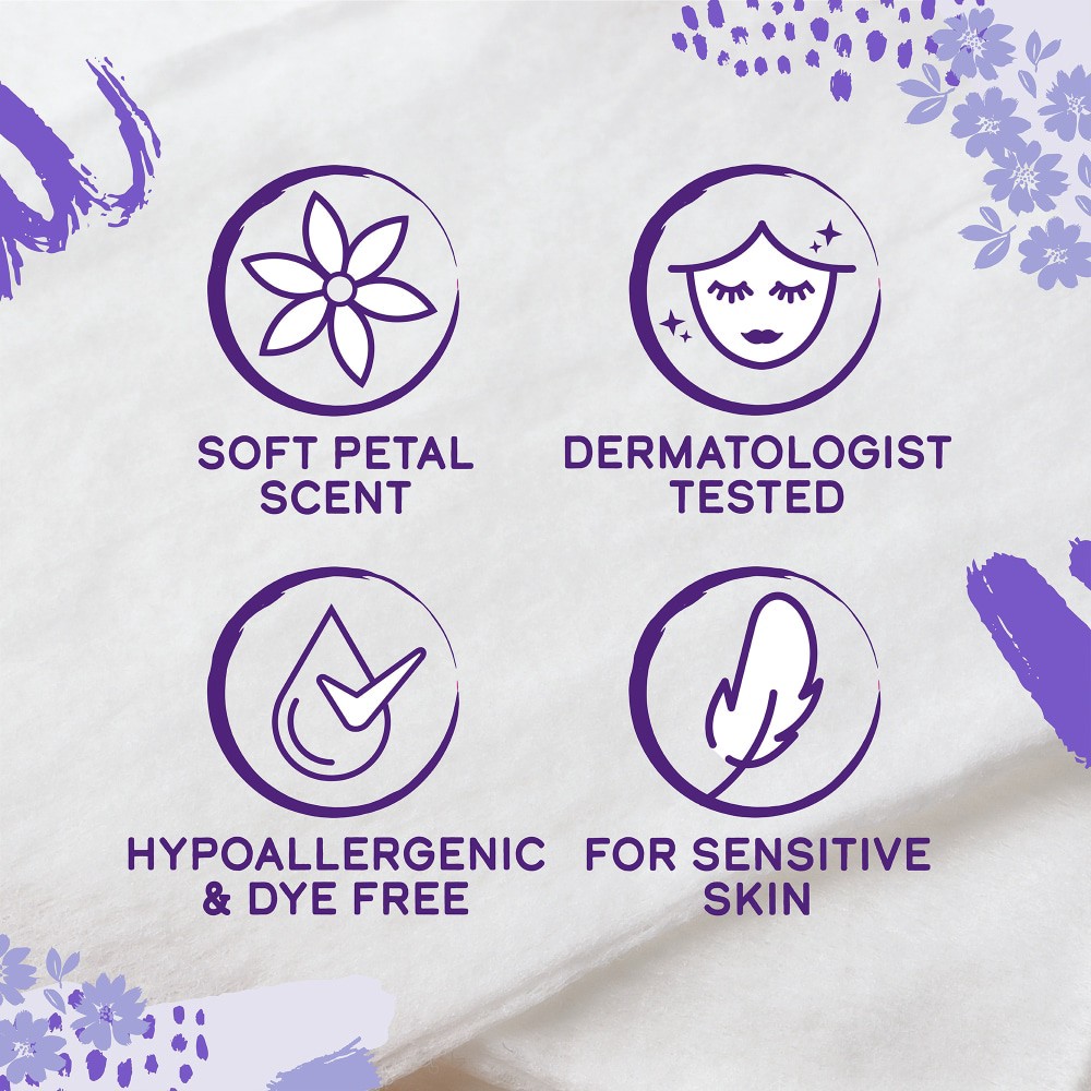 slide 4 of 4, Kroger Soft Petal Scent Feminine Wash, 15 fl oz