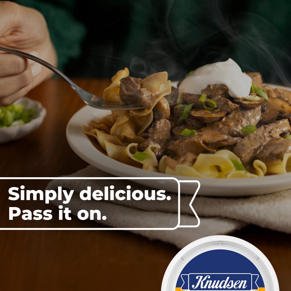 slide 3 of 6, Knudsen Hampshire 100% Natural Sour Cream, 48 oz Tub, 48 oz