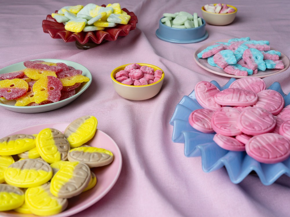 slide 4 of 5, BUBS Banana Toffee flavored Swedish Gummies Candy Bag, 5.5 oz