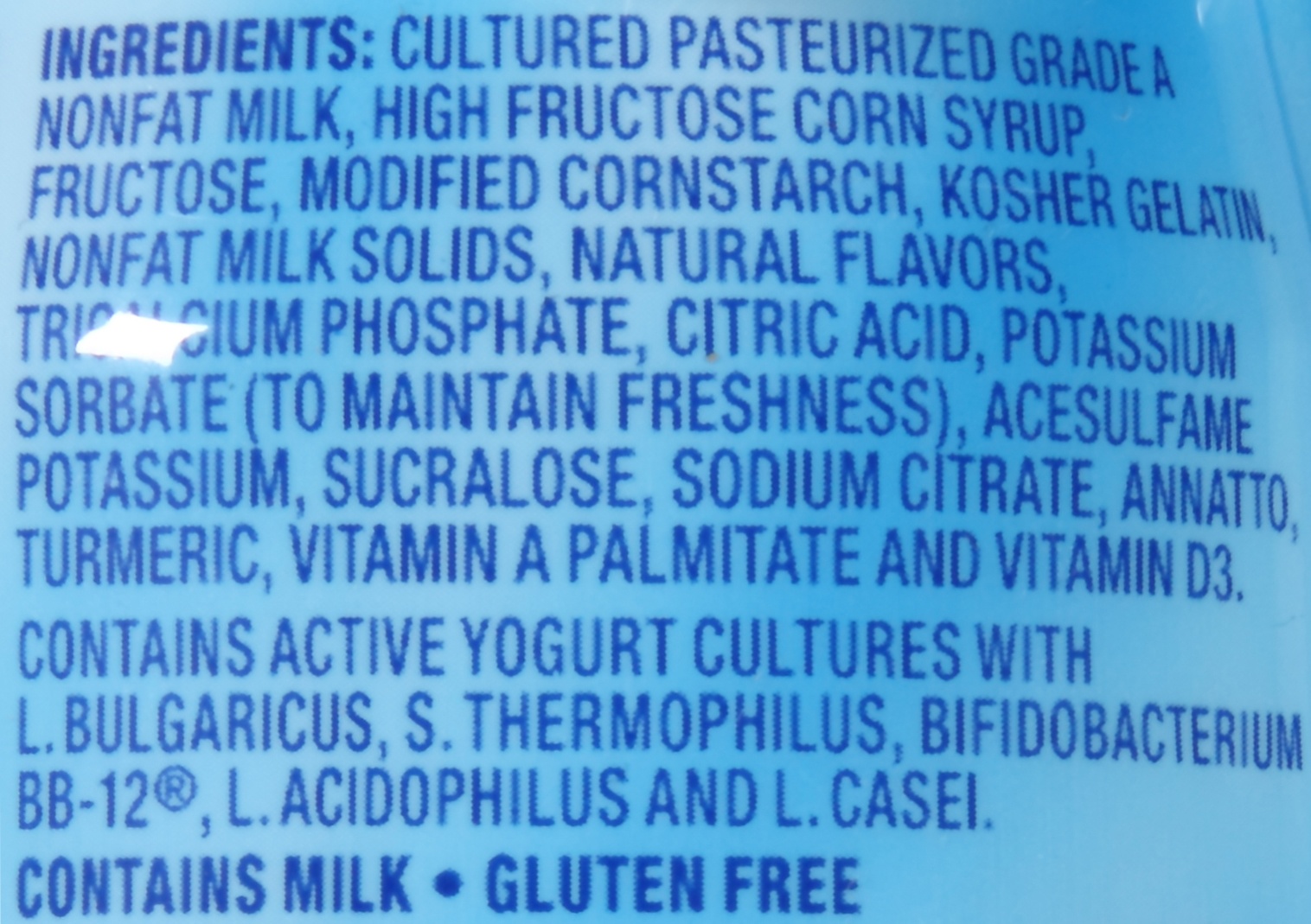 slide 3 of 6, La Yogurt Low Fat Banana Probiotic Yogurt, 6 oz
