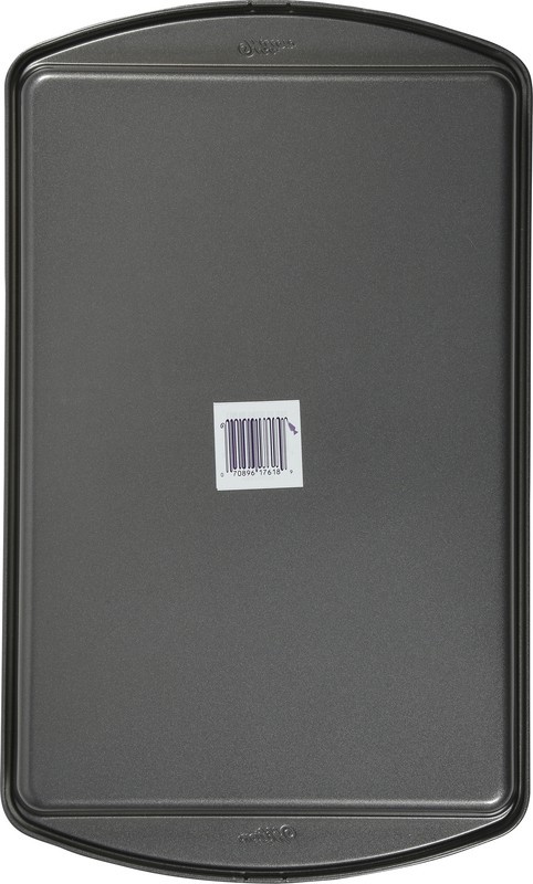 slide 2 of 4, Wilton™ Gold Non-Stick Baking Sheet Medium, 15.25 in x 10.25 in