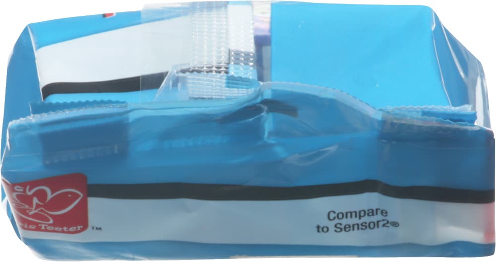 slide 6 of 6, Harris Teeter Twin Blades Disposable Razors, 12 ct