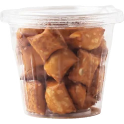 Peanut Butter Pretzel Nuggets Snack Cup