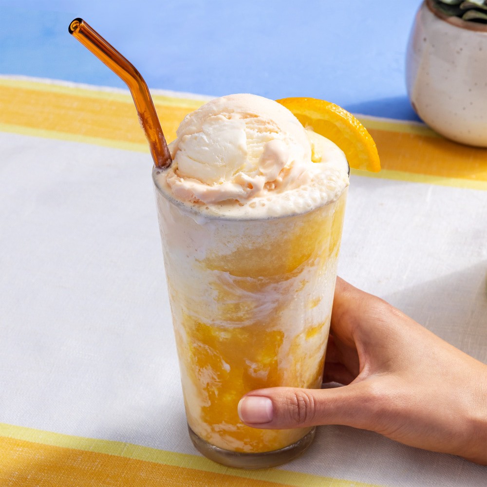 slide 3 of 5, Tillamook Orange & Cream Ice Cream 1.5 qt, 1.5 qt