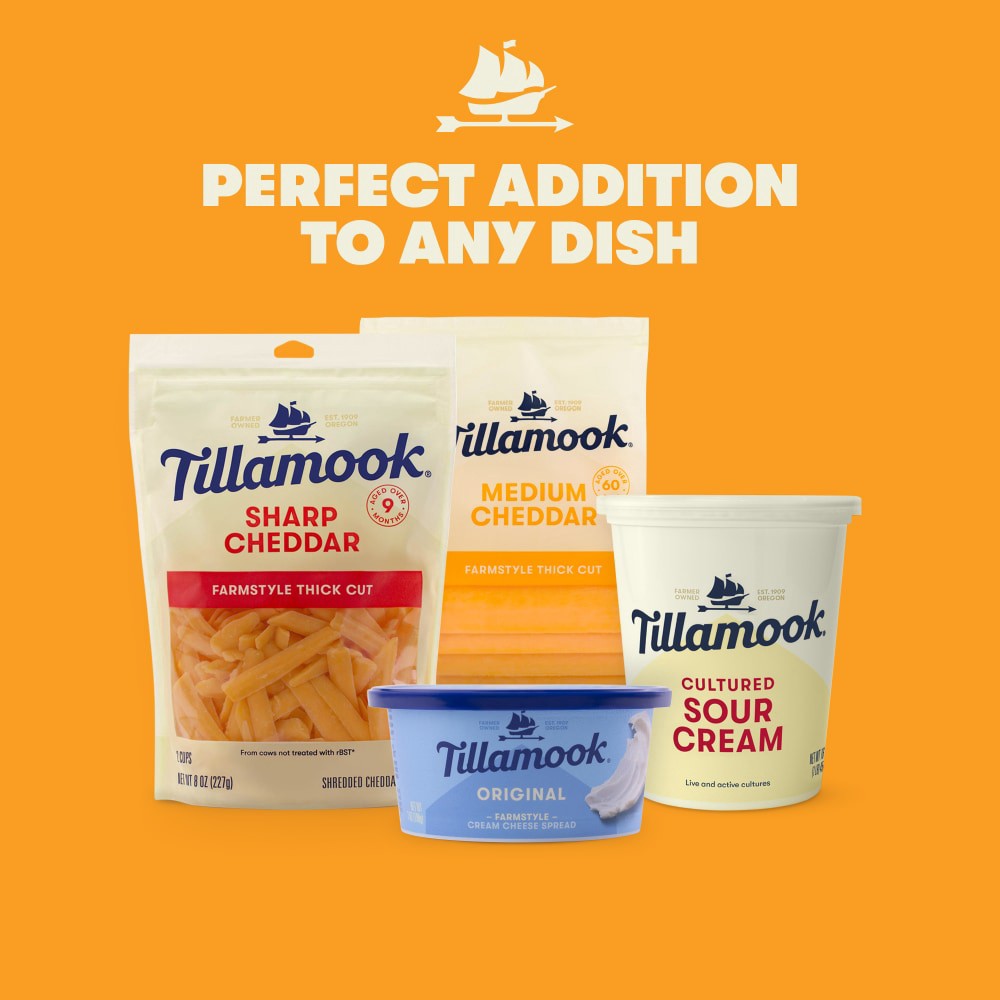 slide 3 of 6, Tillamook Cultured Sour Cream, 16 oz