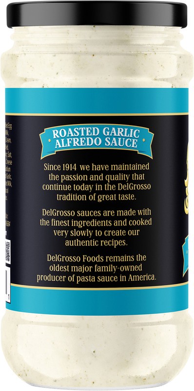slide 2 of 5, Del Grosso Roasted Garlic Alfredo, 15 oz