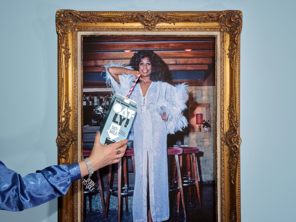 slide 4 of 6, Oatly Original Oatmilk 64 fl oz, 64 fl oz