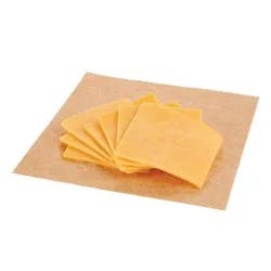 Raley's Deluxe American Sliced Yellow Cheese, 120 Count Per Pound