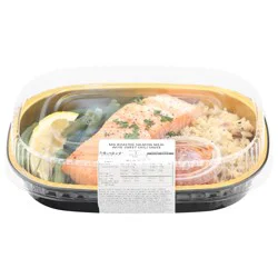 Market District Roasted Salmon Meal With Sweet Chili Sauce