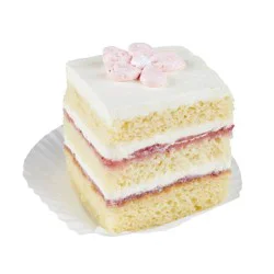 Fresh Strawberry Shortcake Bar Cake