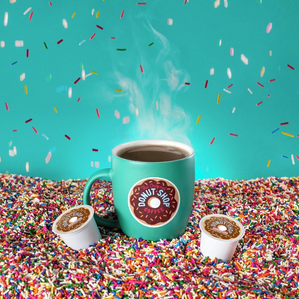 slide 4 of 7, The Original Donut Shop Regular Medium Roast, 32 ct