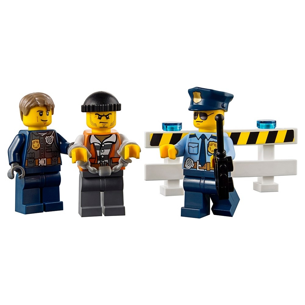 slide 10 of 15, LEGO City Police High-speed Chase 60138, 1 ct