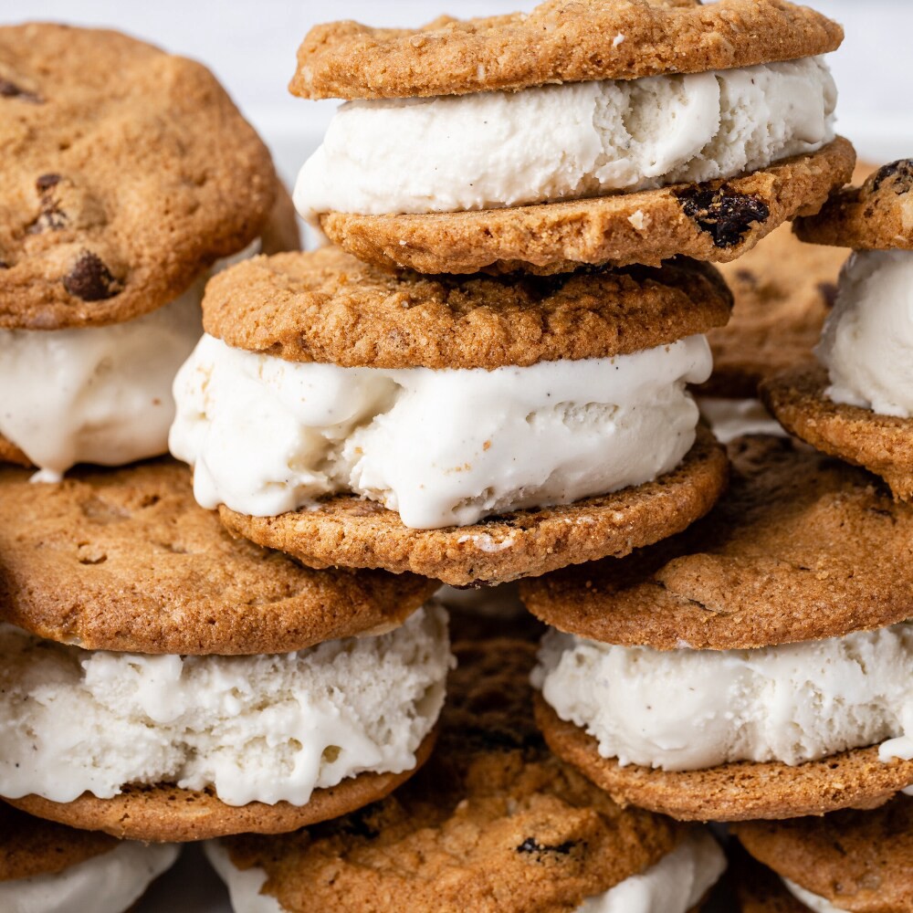 slide 5 of 6, Tate's Bake Shop Oatmeal Raisin Cookies, 7 oz, 7 oz