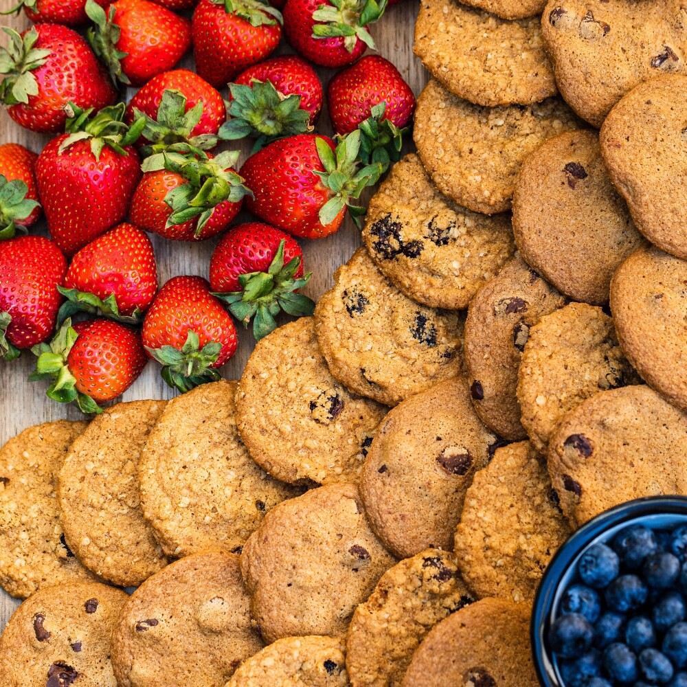 slide 6 of 6, Tate's Bake Shop Oatmeal Raisin Cookies, 7 oz, 7 oz