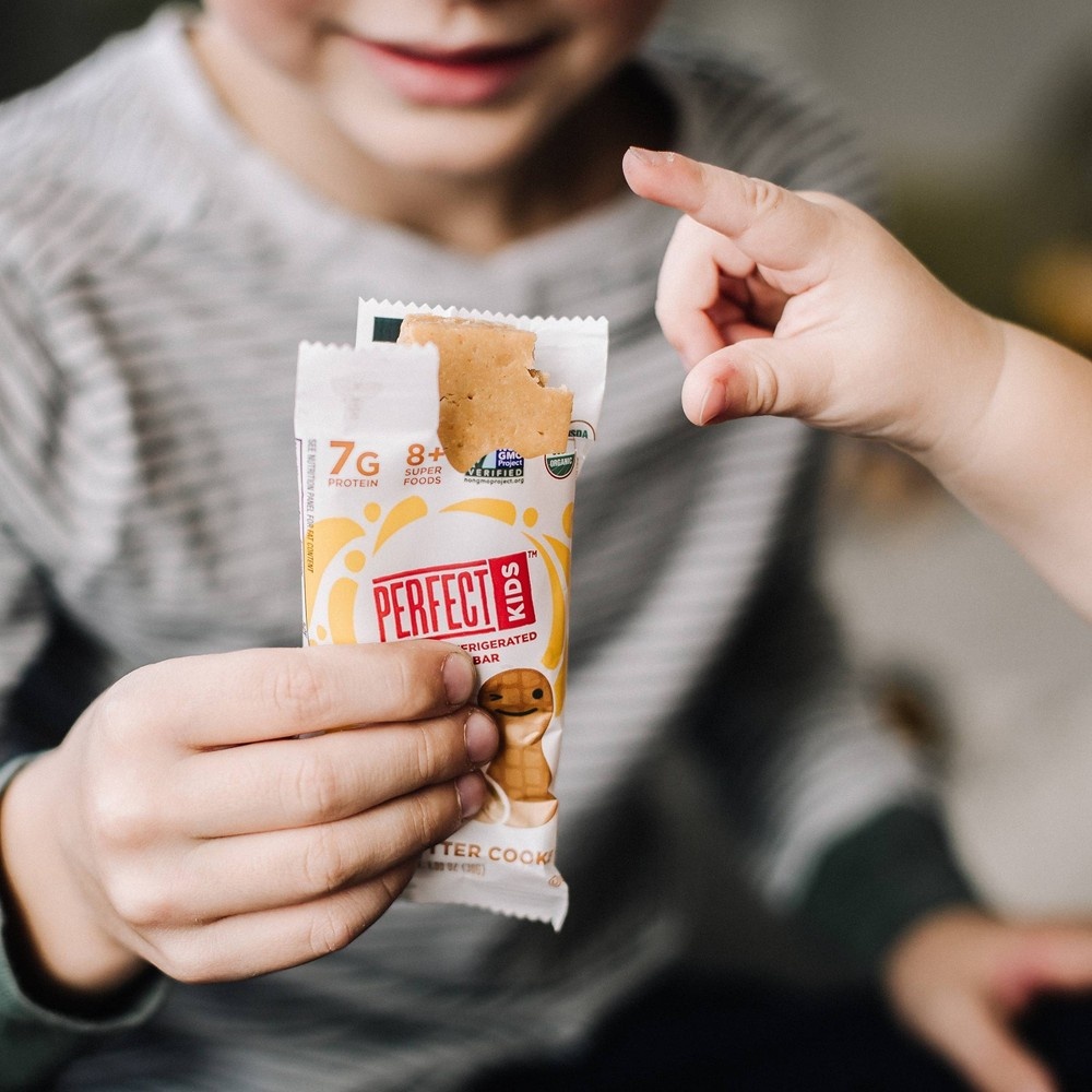 slide 5 of 6, Daiya Dairy-Free Cinnamon Twist Cream Cheese 8 oz, 8 oz