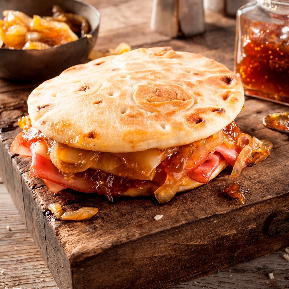 slide 6 of 6, Stonefire Rounds Caramelized Onion Naan 12 ea, 12 ct