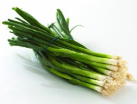 slide 1 of 1, Organic - Onions - Green - Scallions, 1 ct