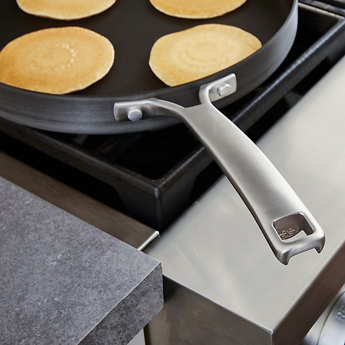 slide 4 of 4, Calphalon Classic Nonstick Round Griddle, 12 in