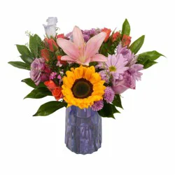 Bloom Haus Joyful Blooms Fresh Flower Arrangement, 1 ct
