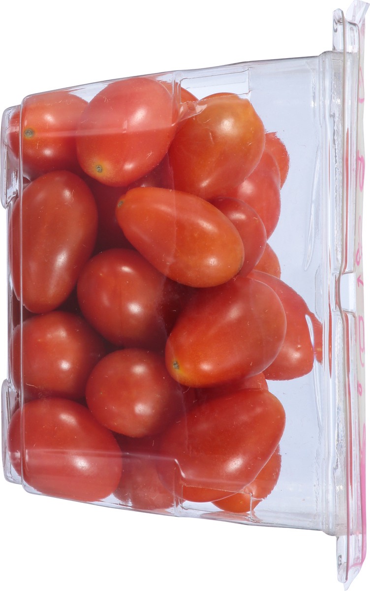 slide 5 of 12, O Orgnc Tomatoes Lip Smackn Red Grape, 1 pint