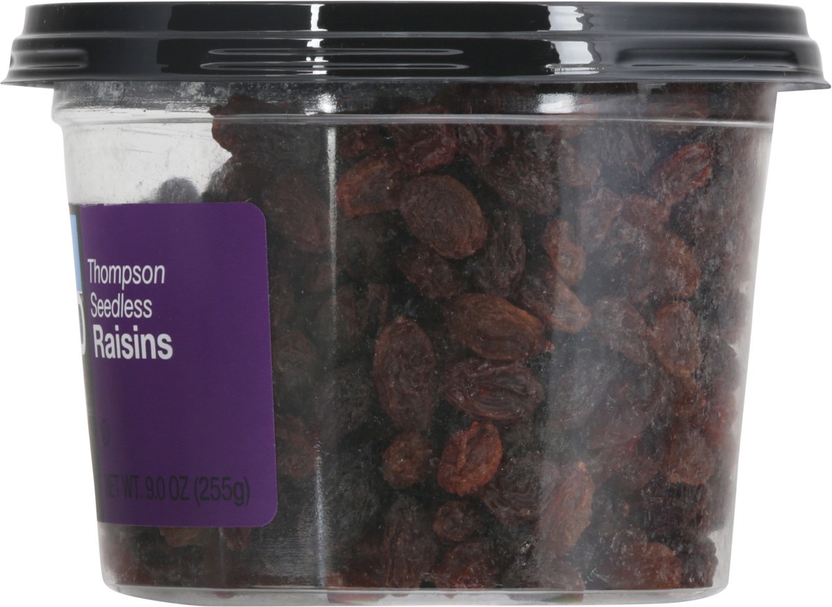 slide 11 of 13, KIND Dried Fruit Thompson Seedless Raisins 9.0 oz, 9 oz