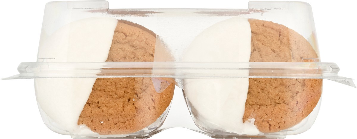 slide 7 of 13, Superior on Main Iced Classic Gingerbread Cookies 8.5 oz, 8.5 oz
