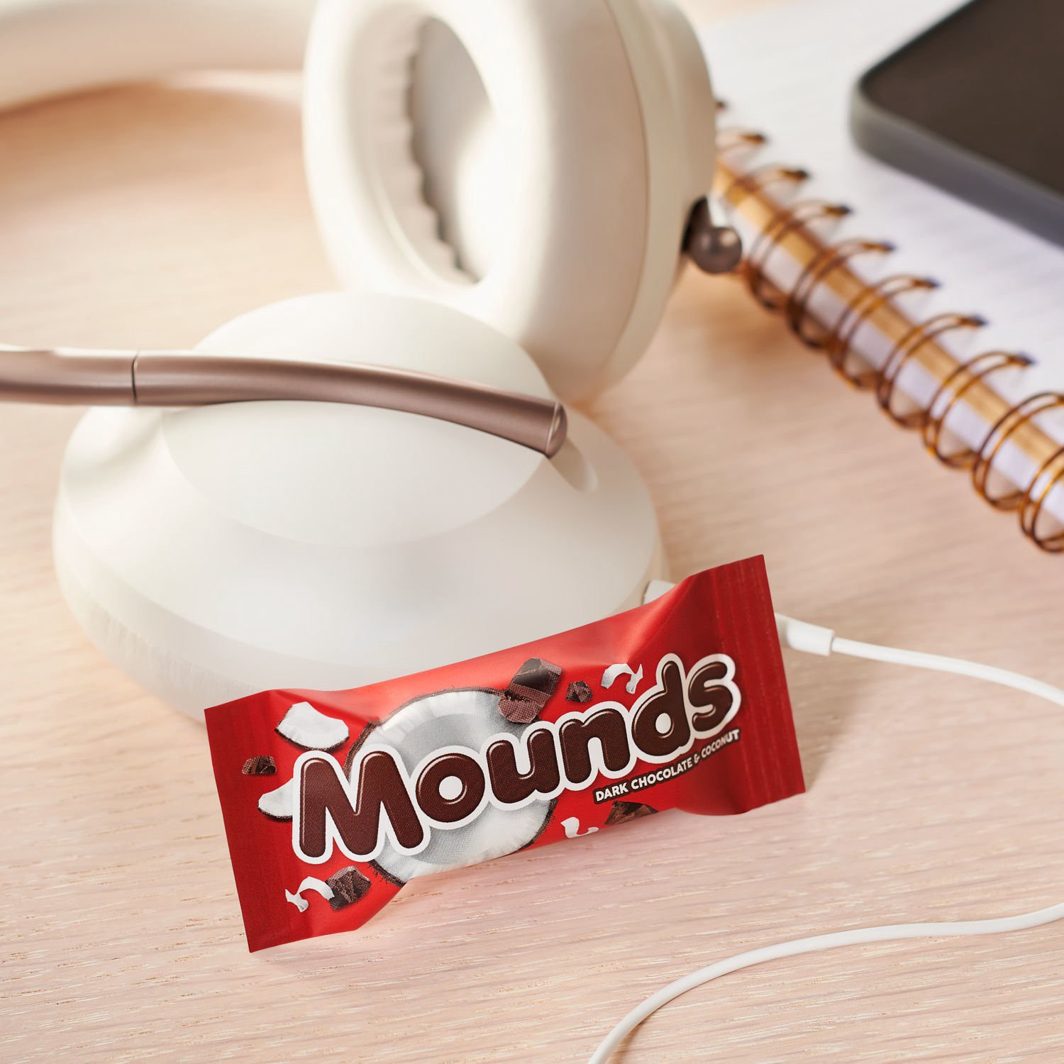 slide 3 of 8, MOUNDS Coconut and Dark Chocolatey Snack Size, Candy Bars, .6 oz (4 Count), 2.4 oz