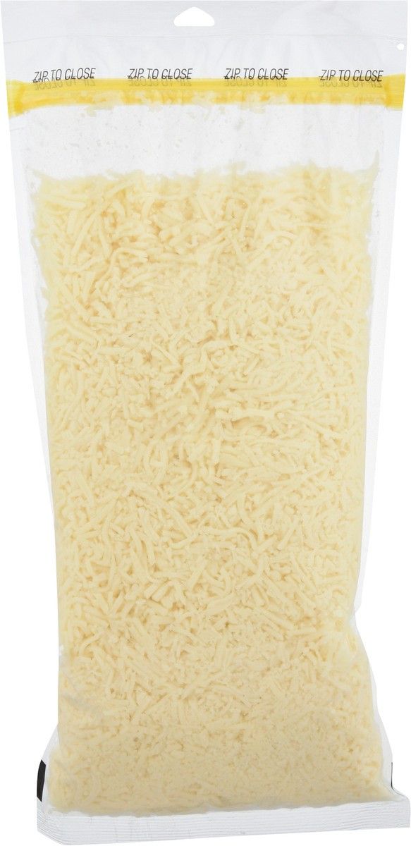 slide 7 of 9, Rouses Markets Low Moisture Part Skim Mozzarella Shredded Cheese 32 oz, 32 oz