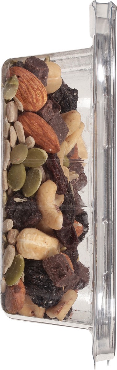 slide 5 of 14, UNFI Chocolate Chunk Mix 9 oz, 9 oz