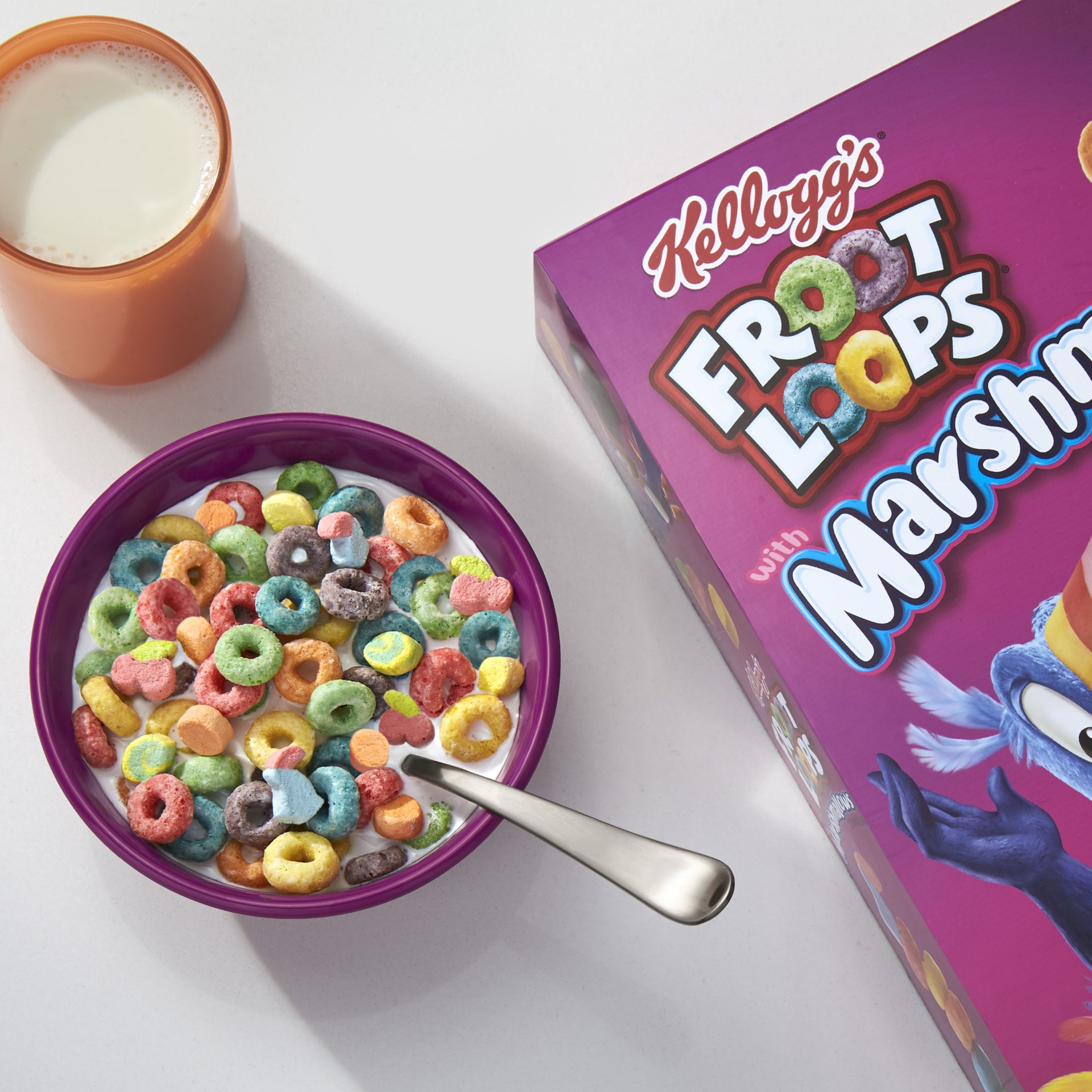 slide 4 of 7, Fruit Loops with Fruity Shaped Marshmallows Breakfast Cereal - Kellogg's, 12.6 oz