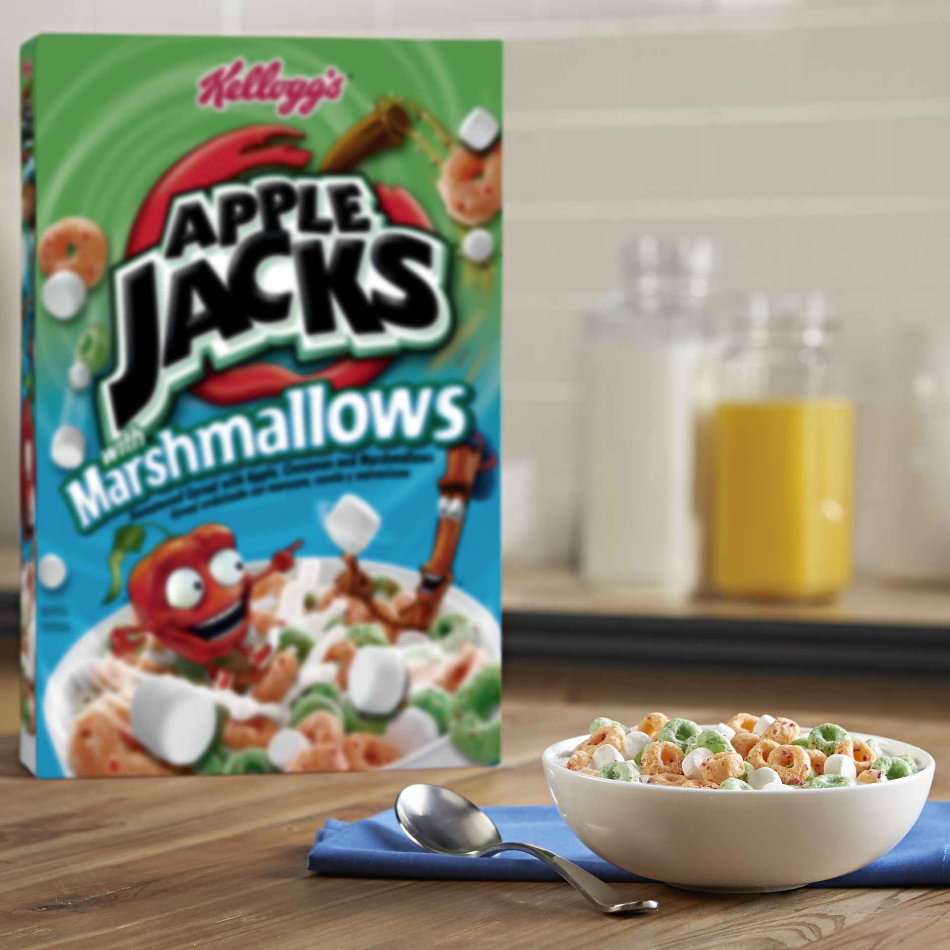 slide 4 of 7, Kellogg's Apple Jacks with Marshmallows Cereal, 12.6 oz