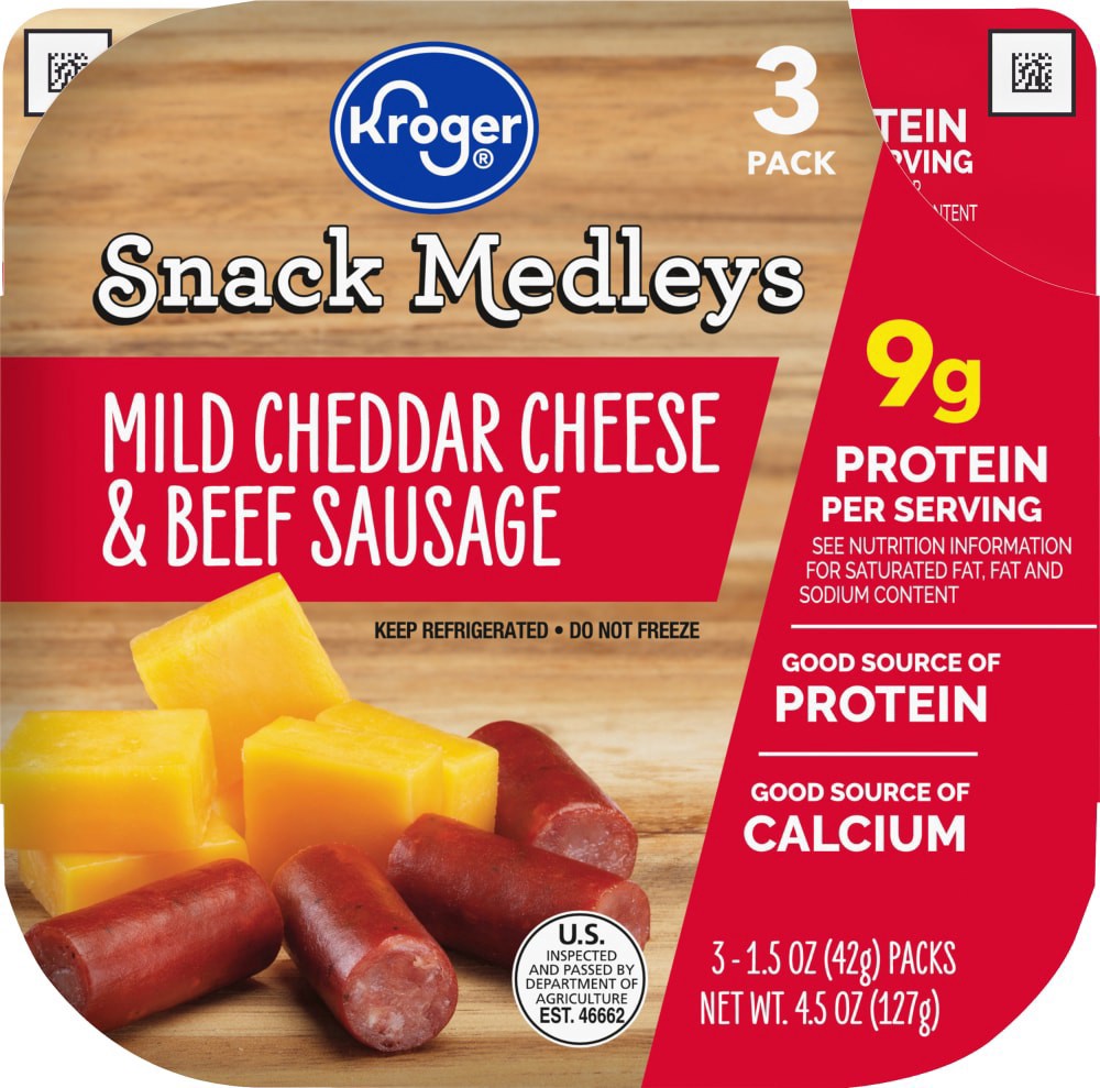 slide 1 of 6, Kroger Snack Medley's Mild Cheddar Cheese & Beef Sausage, 3 ct; 1.5 oz