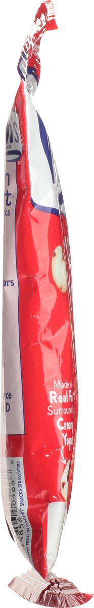 slide 7 of 11, Welch's Strawberry Fruit 'N Yogurt Snacks 4 Oz, 4 oz