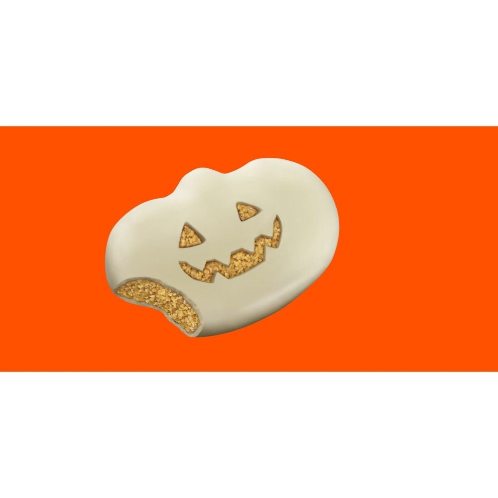 slide 5 of 6, REESE'S White Creme Peanut Butter Pumpkins, Halloween Candy Pack, 1.2 oz, 1.2 oz