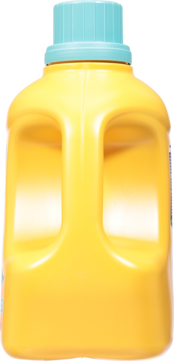 slide 8 of 9, ARM & HAMMER Plus OxiClean Stain Fighters Sparkling Waters Detergent with Fade Defense 118.1 fl oz, 118.10 fl oz