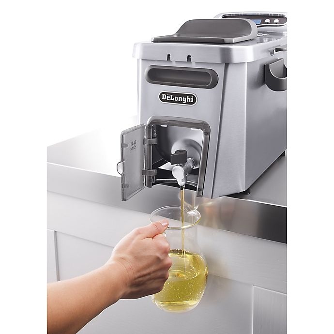 slide 4 of 8, De'Longhi Livenza Deep Fryer with Easy Clean System, 1 ct