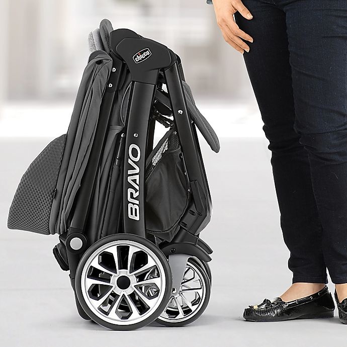 slide 3 of 5, Chicco Bravo LE Trio Travel System - Genesis, 1 ct