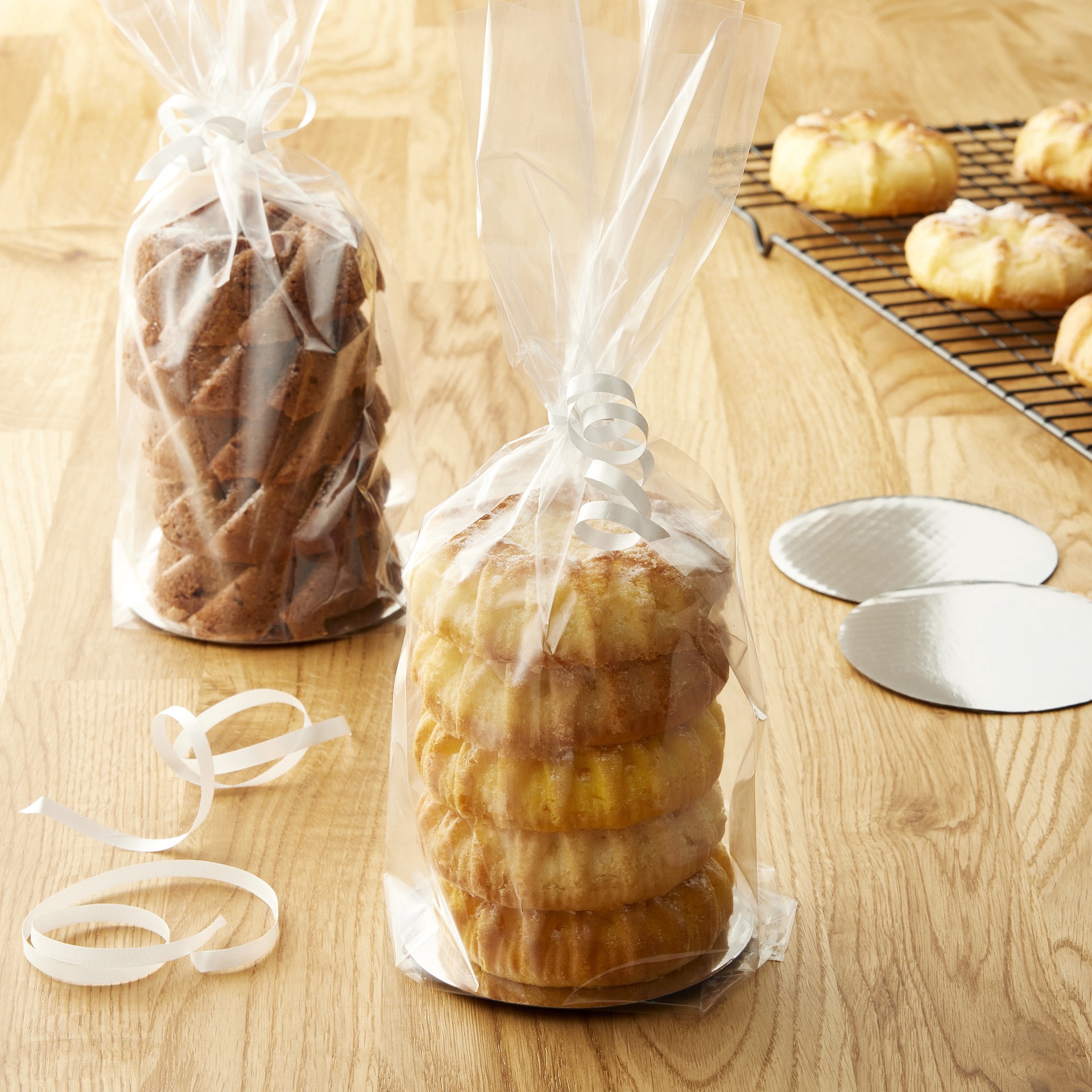 slide 4 of 4, Treat Plate Kit By Celebrate It, 3.75 in x 12 in